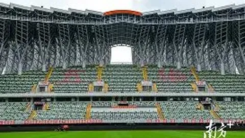 李玟娥33岁正式加入加拿大渥太华女足，官方公布加盟喜讯